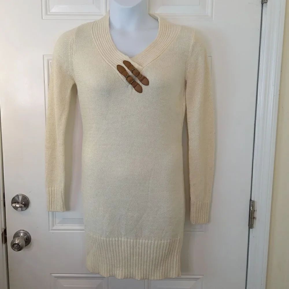 Rue21 cream long sleeve sweater dress with vegan leather buckles accent